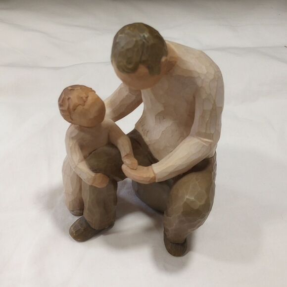 Grandfather Willow Tree Sculpture - Picture 1 of 5